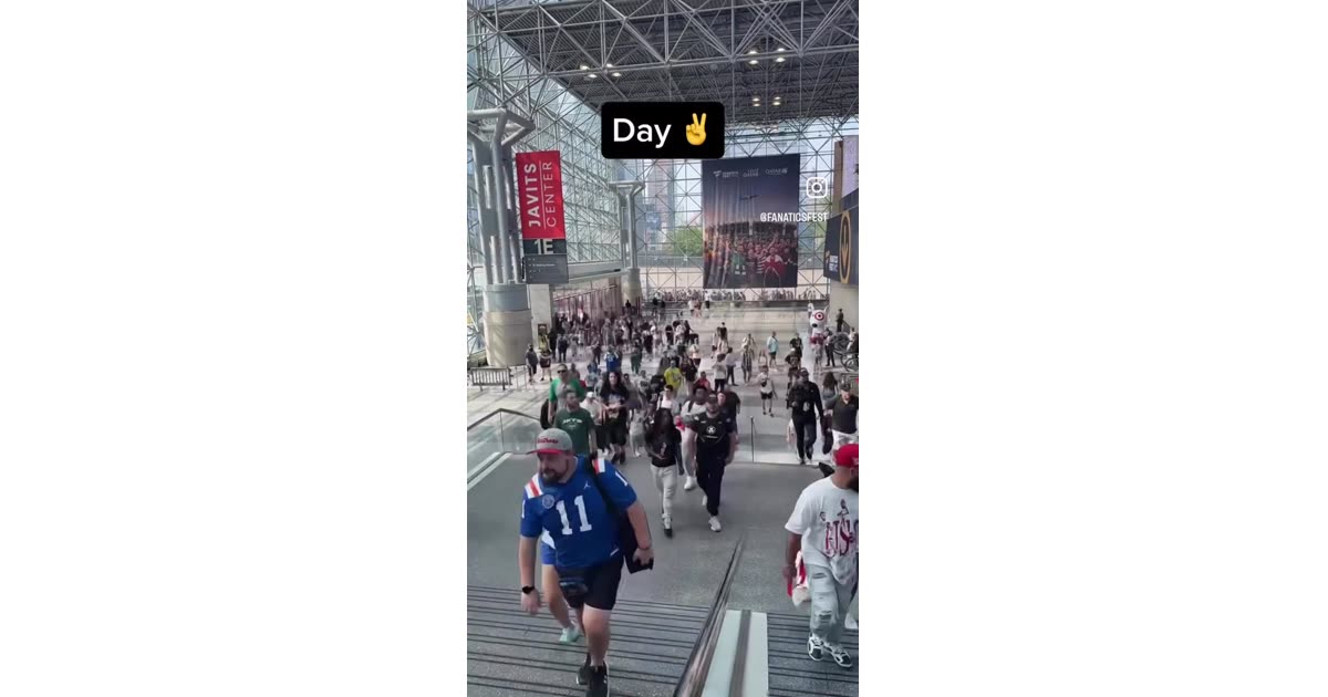FanatricsFest Day 2 at Javits Center | Sports | Will | (Javits Center, New York | Sports | Will