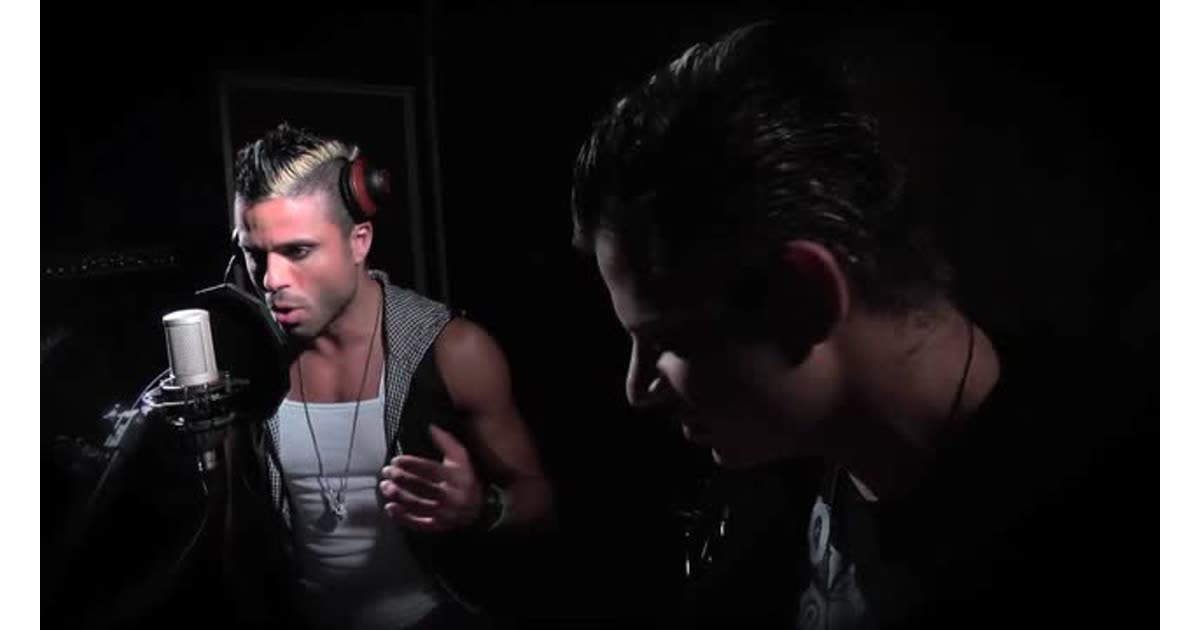 Rare Live Performance: Dream Electric Acoustic Session | Music | Dream Electric