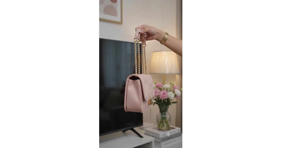 MIMISO Ladies Quilted Chain Sling Bag