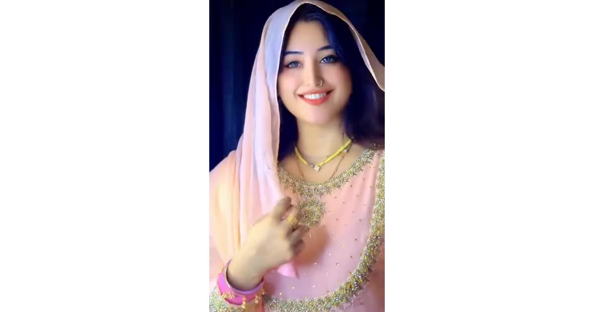 Radiant Traditional Beauty and Grace | Other | Mukesh Patel