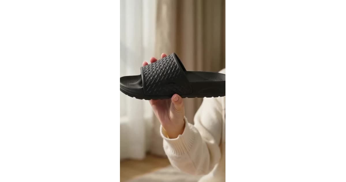 Comfort Style Everyday: Soft Lightweight Slides | Fashion | Musso