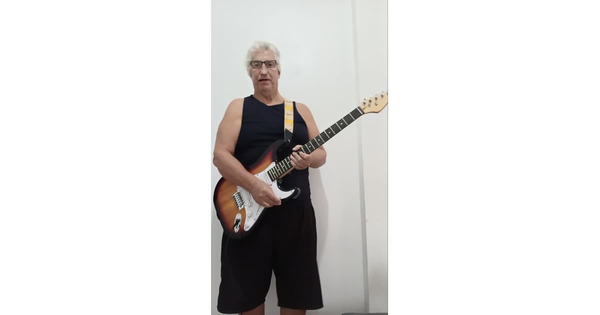 How to Play Layla by Eric Clapton | Music | Gerard Hales