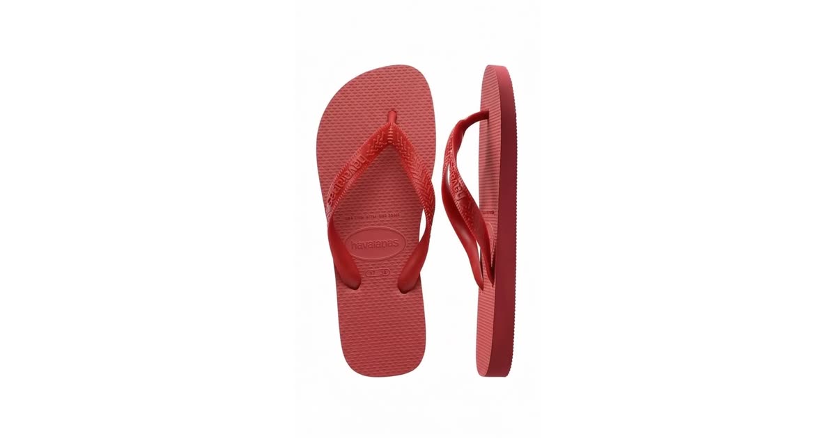 Havaianas Classic Red Flip-Flop Sandals | Fashion | Eugenie BC-A