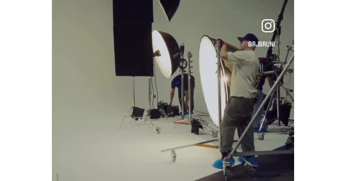 Behind the Scenes Studio Production Shoot | Art | William Lebovics