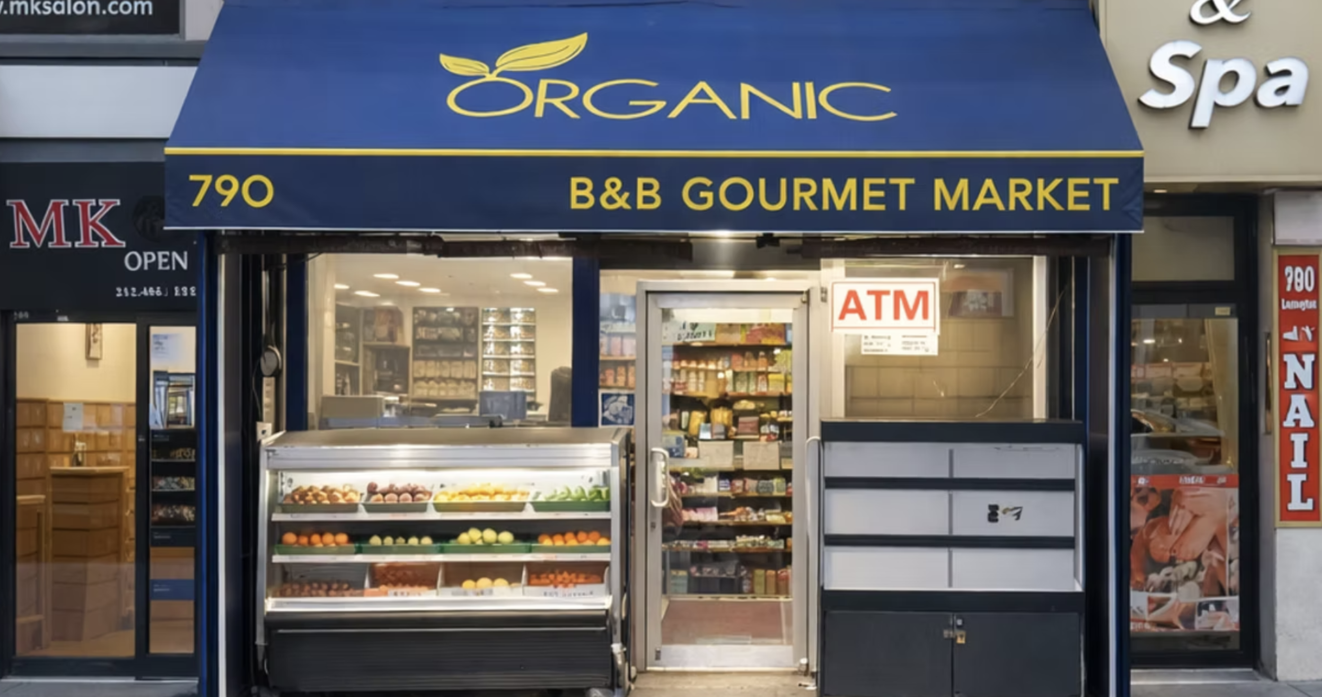 COMMERCIAL HIGHLIGHT | UPPER EAST SIDE RETAIL OPPORTUNITY 790 Lexington Avenue | Manhattan, NY