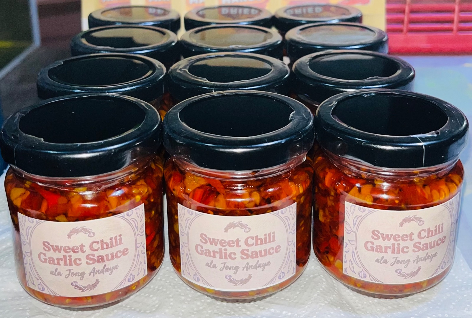 HOMEMADE SWEET CHILI GARLIC OIL · The perfect balance of… | Eugenie BC-A on YESODI