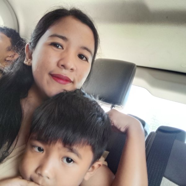 Laila Jandicala | Farm Staff and Songwriter | PH